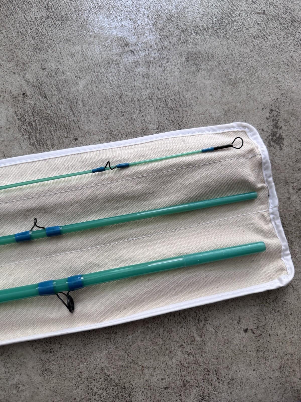 Blue Halo 8ft 6in 7wt 3pc Fiberglass Fly Rod Moderate Action