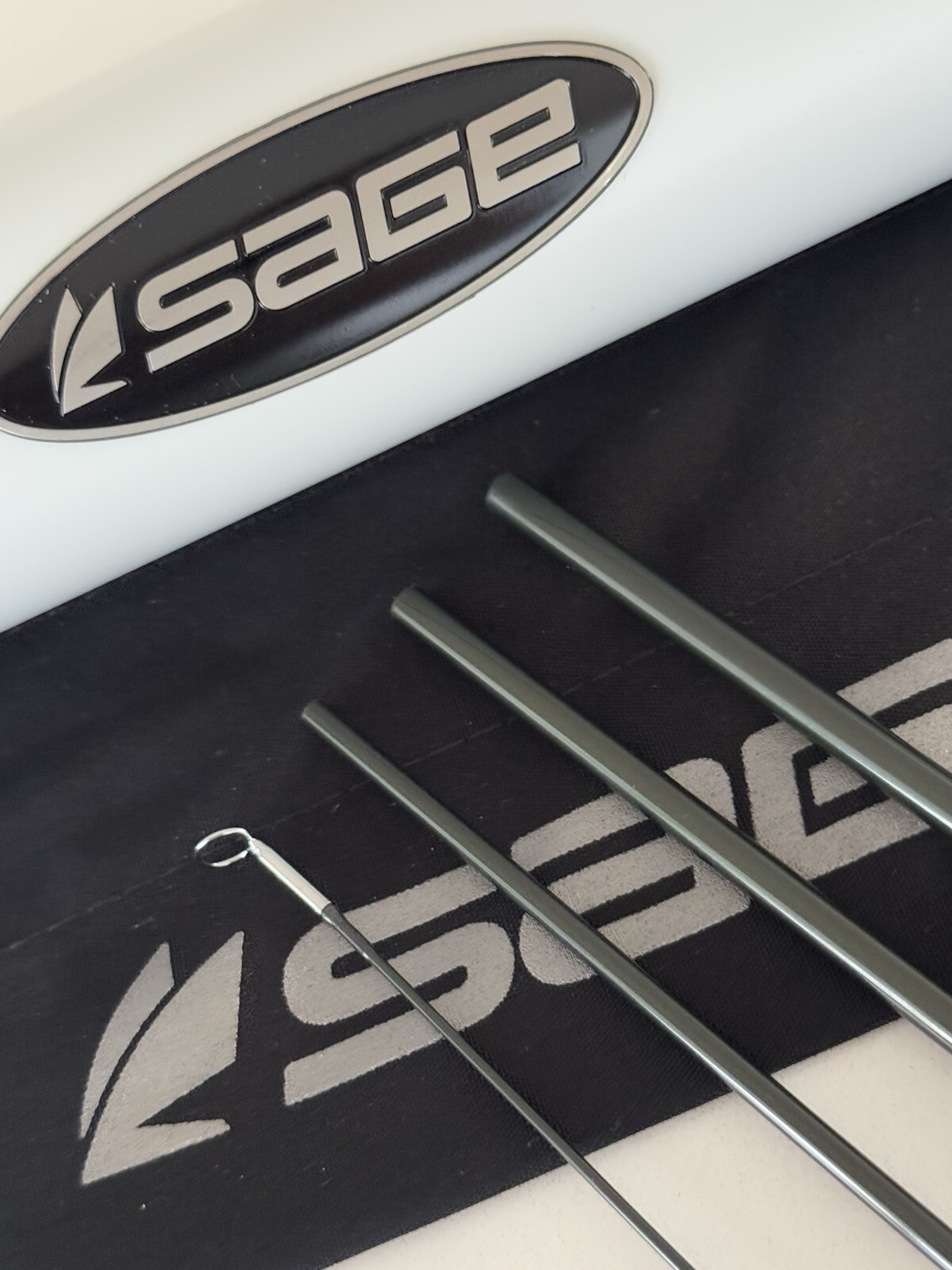 **BEAUTIFUL** 🔥 SAGE R8 Core 3wt. 9’ft~4Pc FlyRod!! 🔥~NEW~🔥