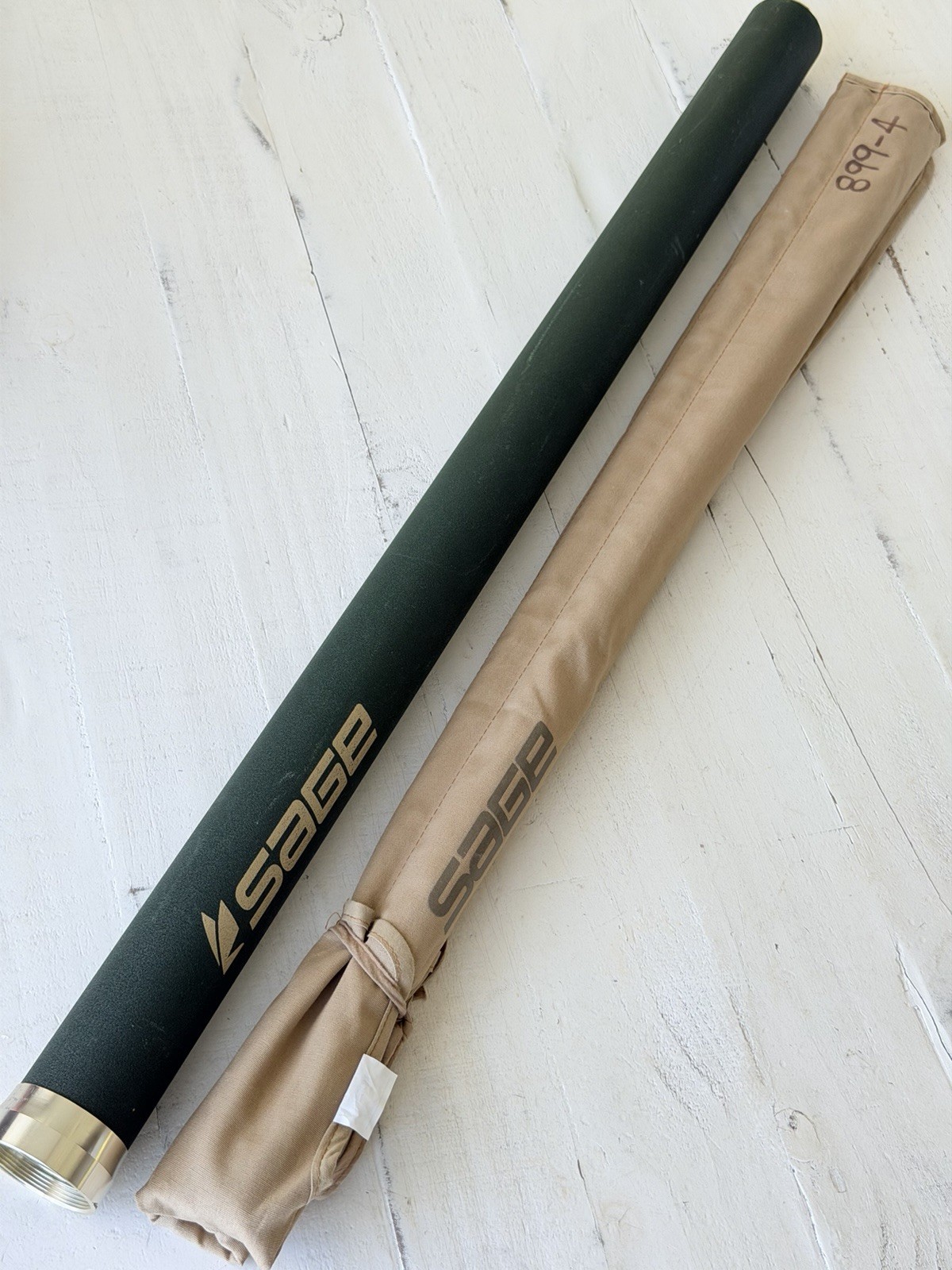 **BEAUTIFUL**🔥SAGE 99. 8wt. 9’9”in FlyRod🔥~LEGENDARY~ 🔥