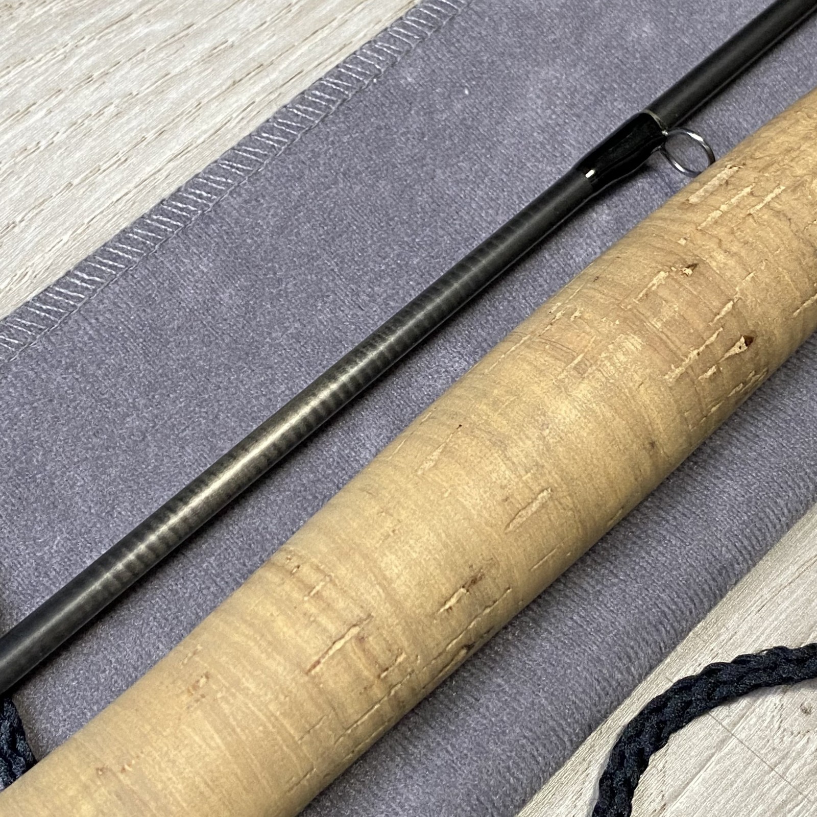 [Beautiful] G. Loomis GLX FR1083 9’0″ 3wt Fly Rod