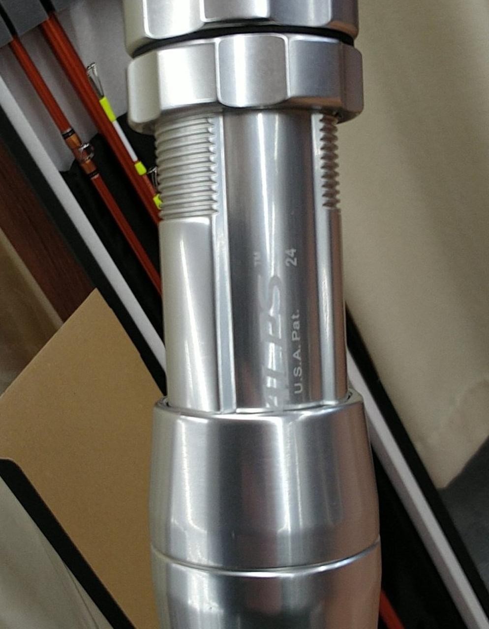 DAIWA Light Quest 484 Phantom Haou