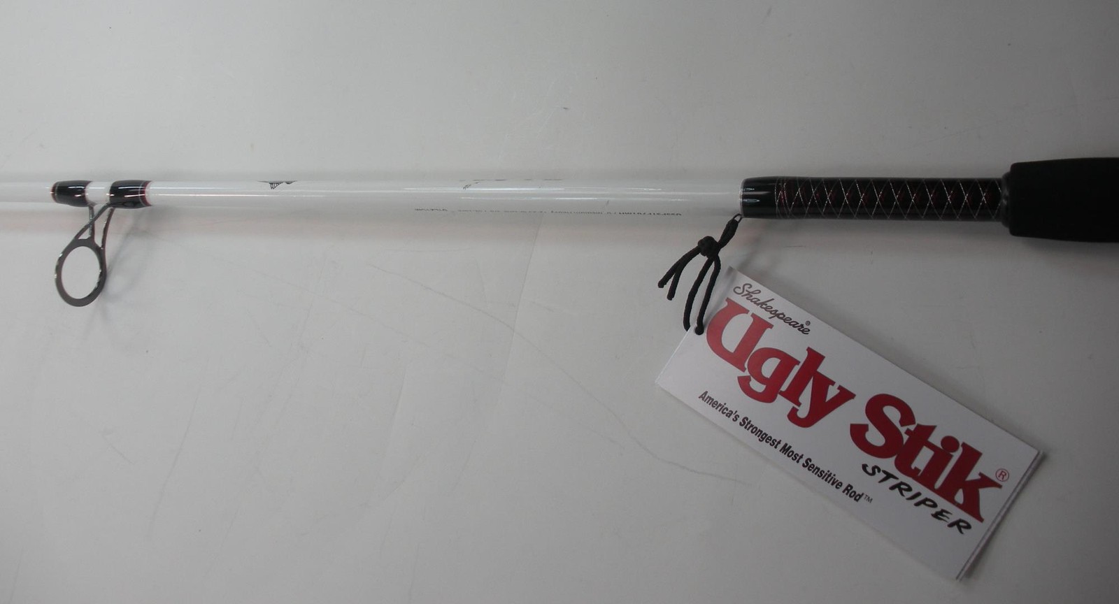 Shakespeare USSPSTP701MH Uglystik Striper Spinning Rod 7 ft 1pc 12-25 lb Class