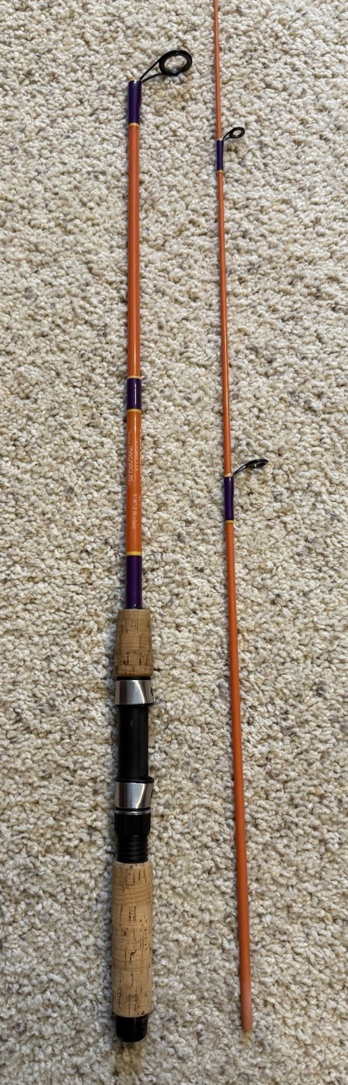 ***RARE*** Orange Glass Kencor “Magnaglas” XL-2 UL Trout (2) Piece Fishing Rod
