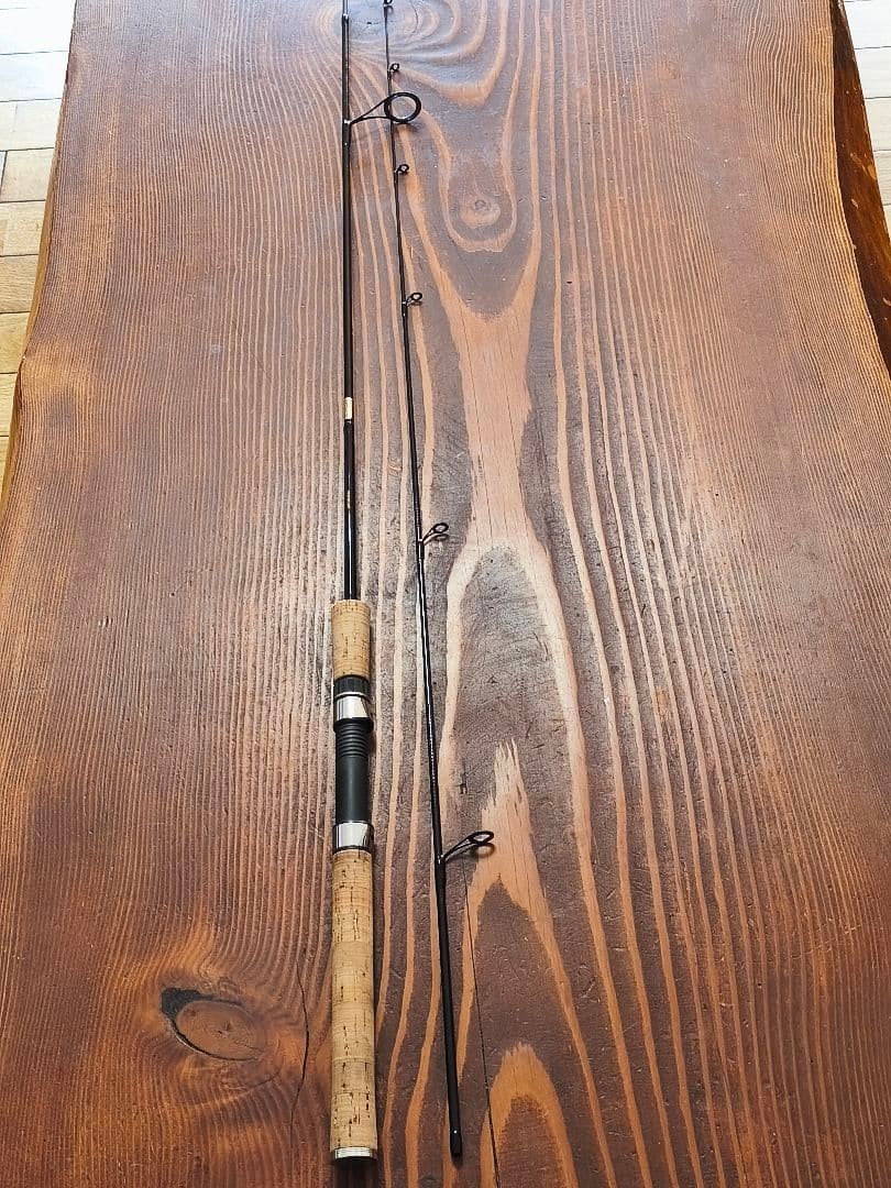 Gamakatsu Luxe Coastline LC-66ML Shore Jigging Rod Light Medium Used