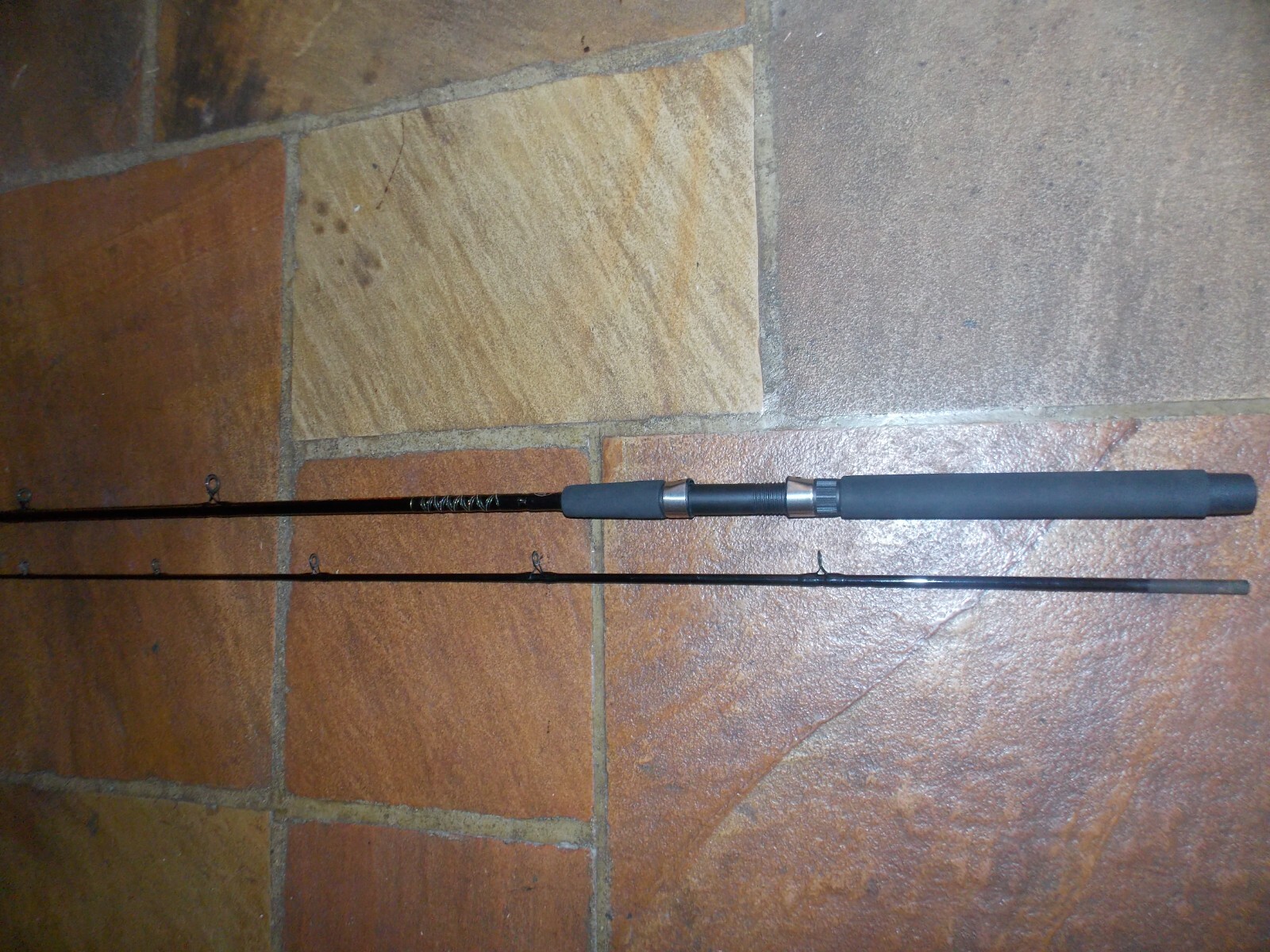 Bass Pro Shop 8-1/2′ POWER PLUS Trophy Class Trolling Rod Med 8-20lb Line 7/24 A