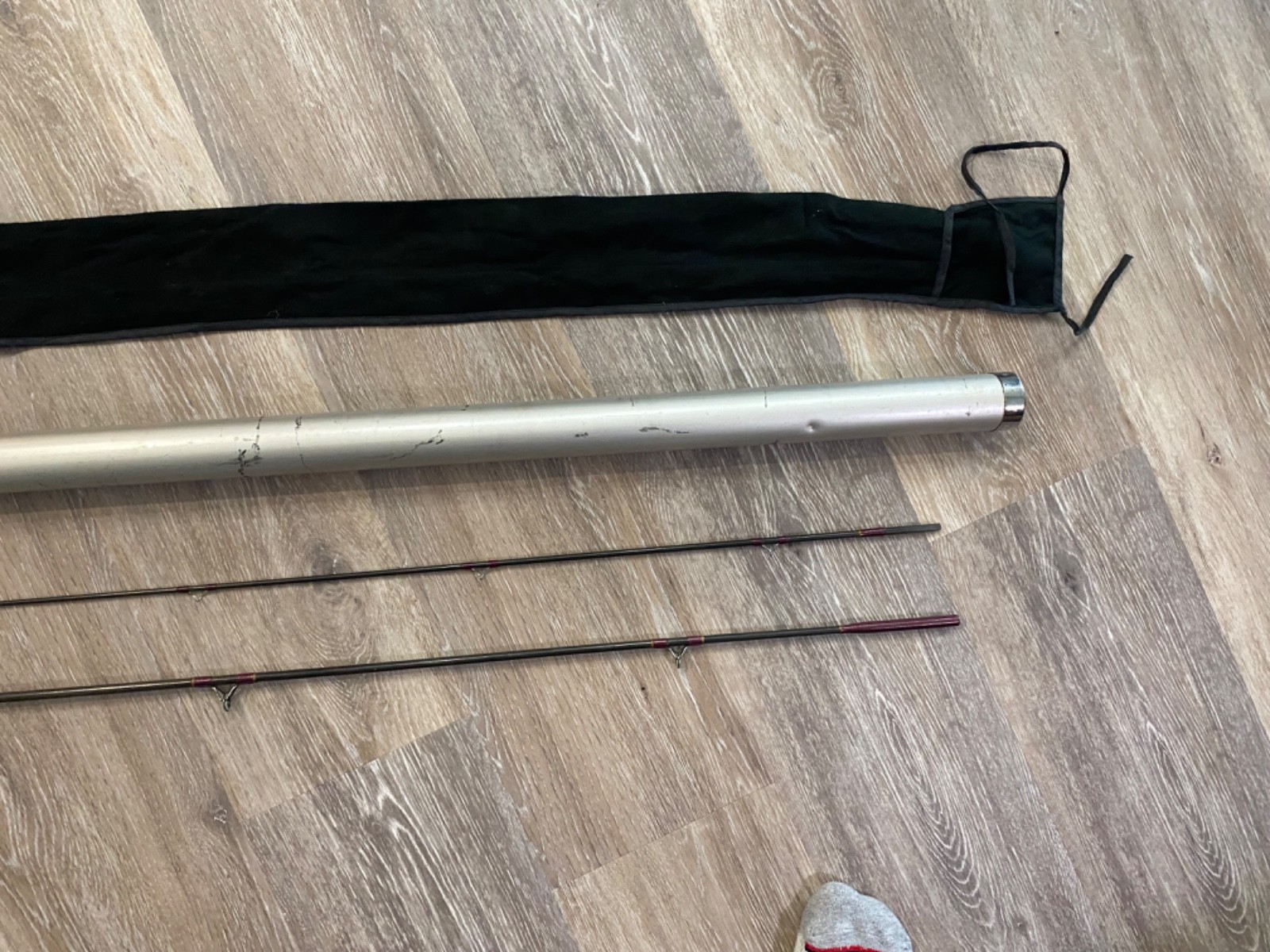 Vintage Lamiglas Graphite F866 8-1/2′ #6 or #7 Line 2 Pc Fly Rod W/ Tube