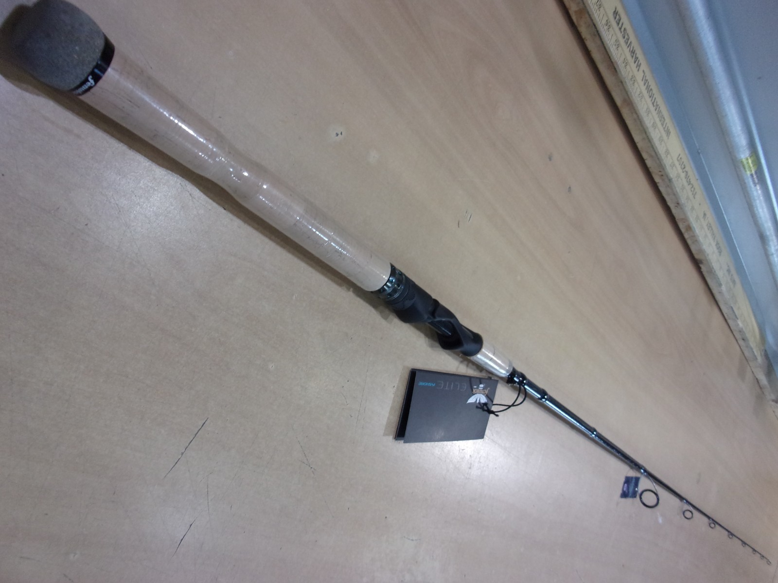 FENWICK ELITE INSHORE SPINNING ROD 6 foot 9 inch Medium Light power