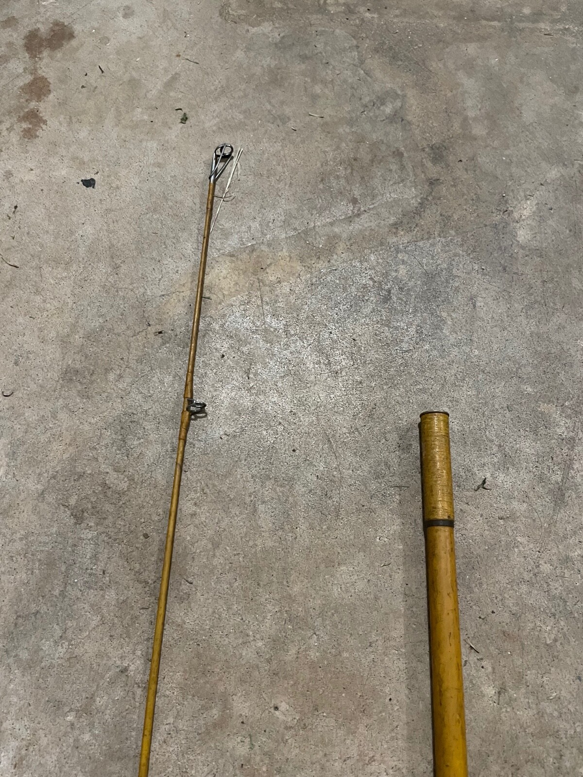 Vintage Eagle Claw Wright & McGill Powerlight MPLS 8 1/2ft 2 pc spinning Rod