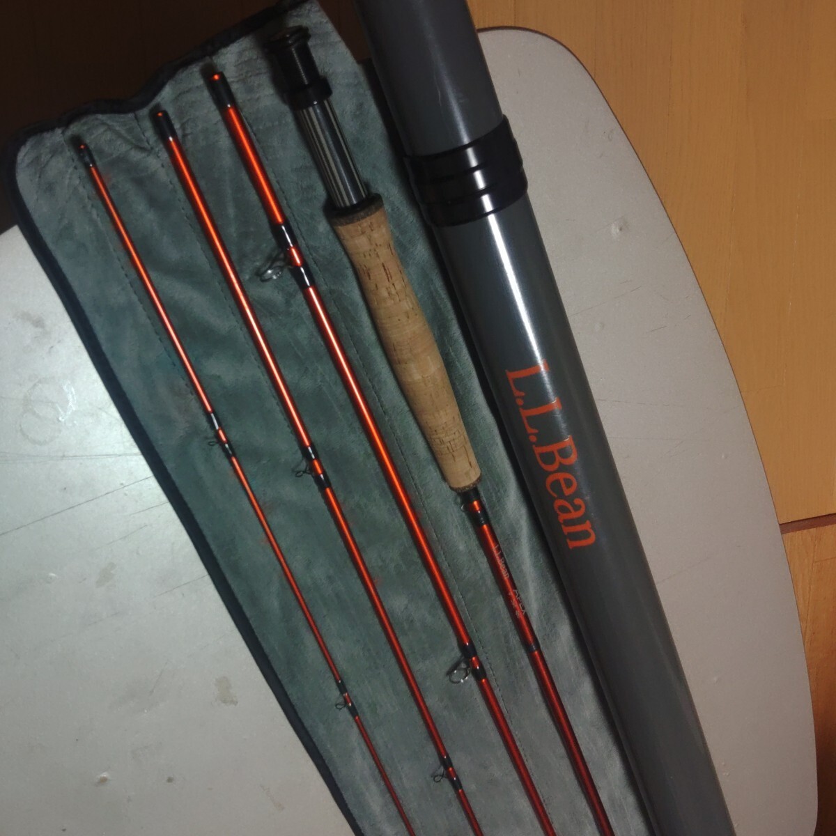 L.L.Bean APEX 9 5wt 4pc Fly Rod, 9 feet, #5 weight Used, 4-piece fly rod LL Bean