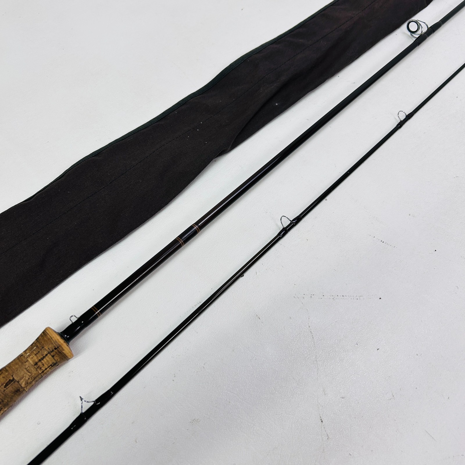 Sage 890RPL Graphite III 9 Ft 8 wt 3.5 Oz 2 Pc Graphite Flyrod