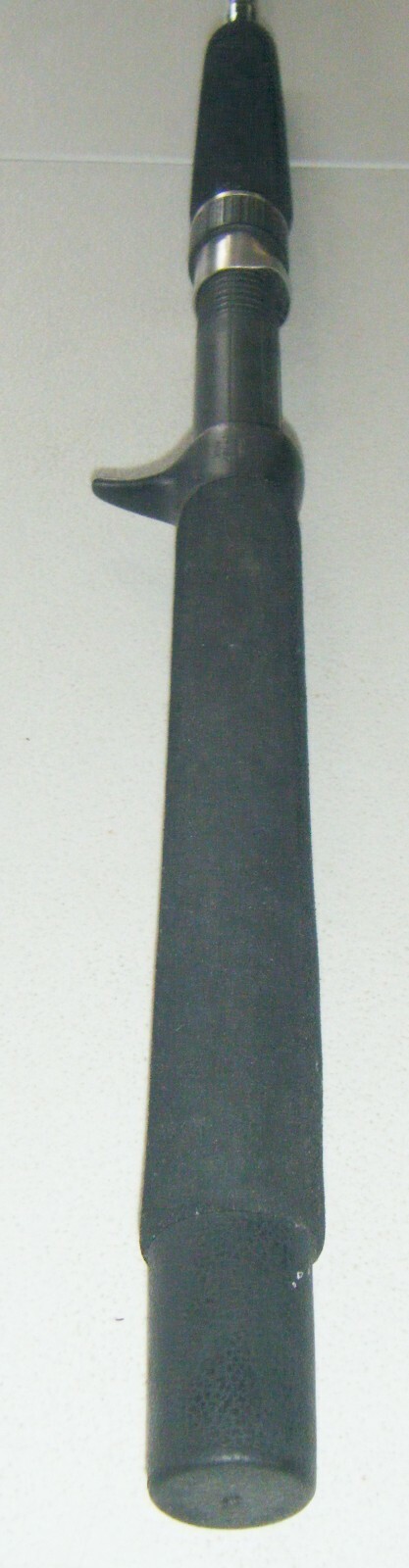 Shakespeare Black Jack 6 ft. 1-Piece Graphite Casting Rod No. CA-PL 800