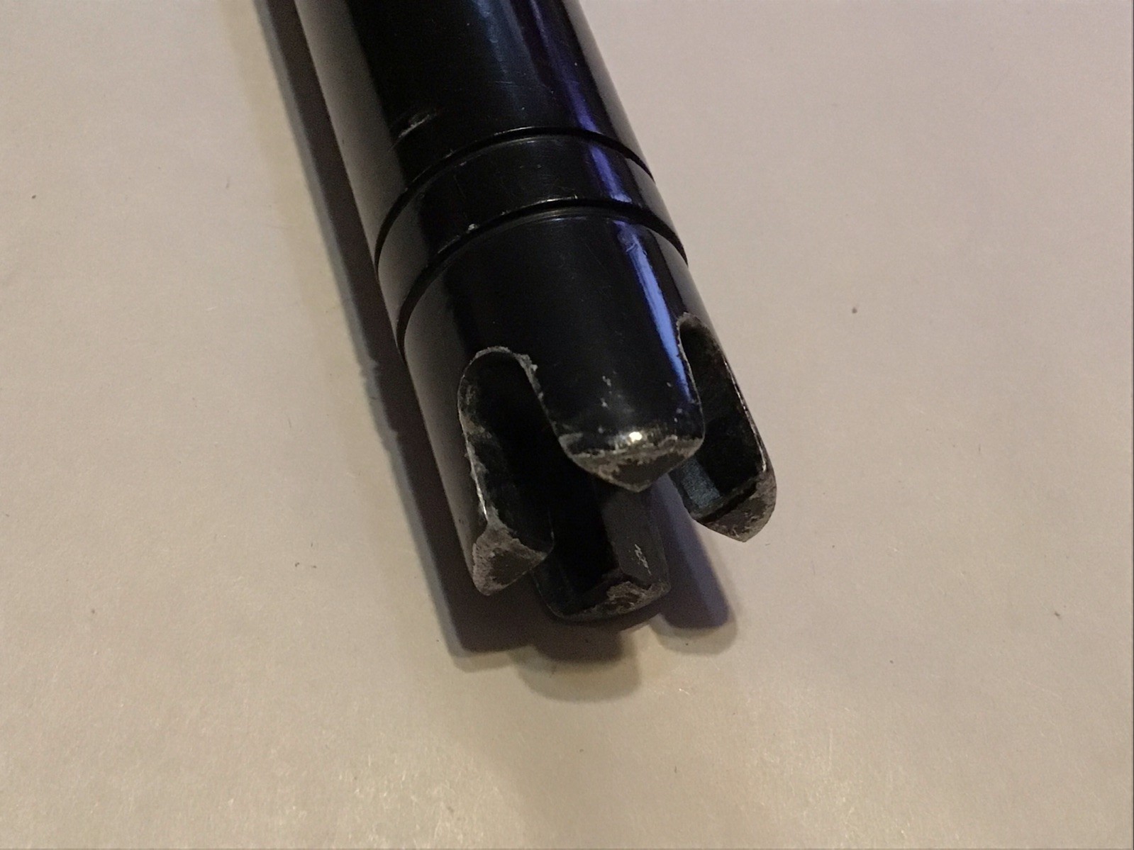 AFTCO 20” ALUMINUM STRAIGHT ROD UNI BUTT