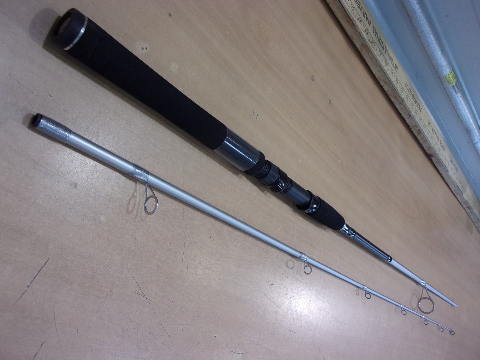 PENN PURSUIT V 7 foot Medium SPINNING ROD