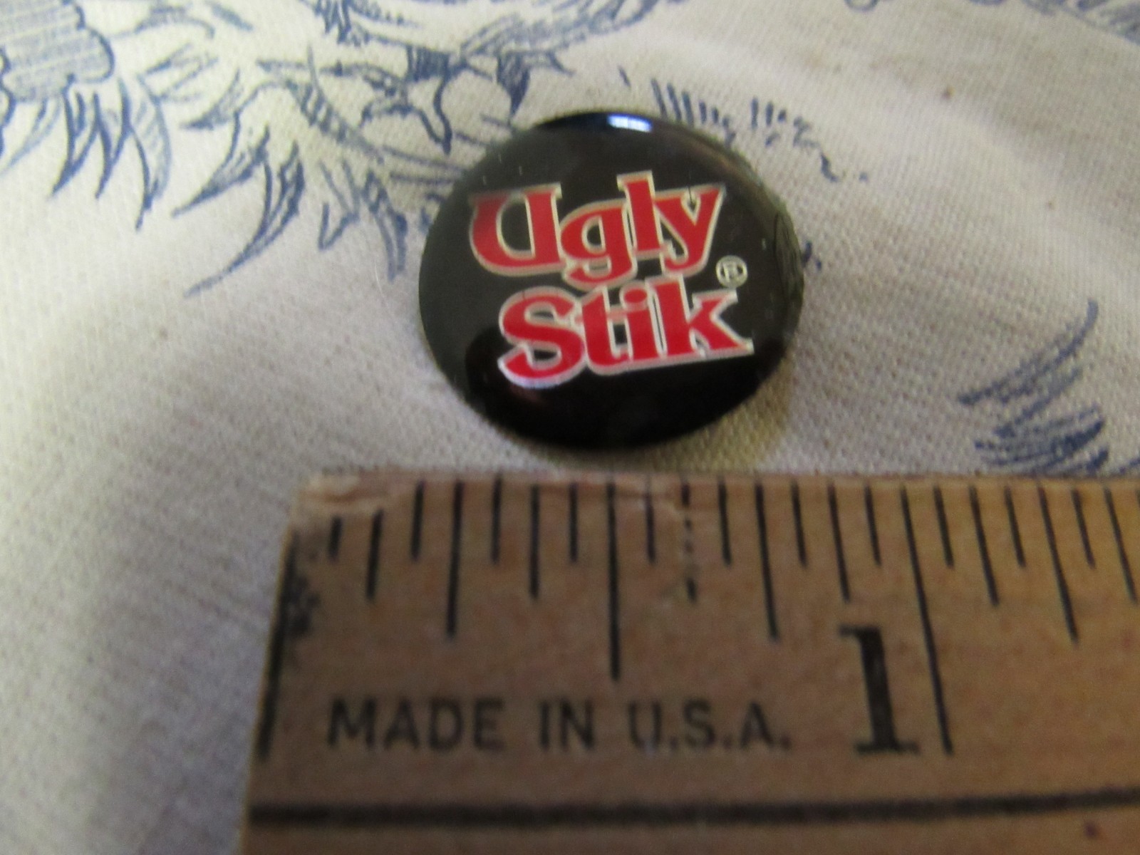 Vtg. “Ugly Stick” Brand Fishing Rod Logo Disc