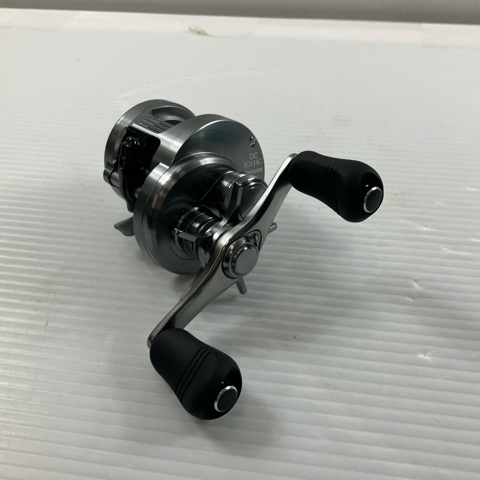 SHIMANO Baitcasting reel 20 Calcutta Conquest DC 101HG 04086