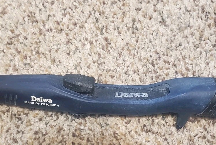 Daiwa Apollo 1691CGP Casting Fishing Rod 6′ Medium Action 2 Piece