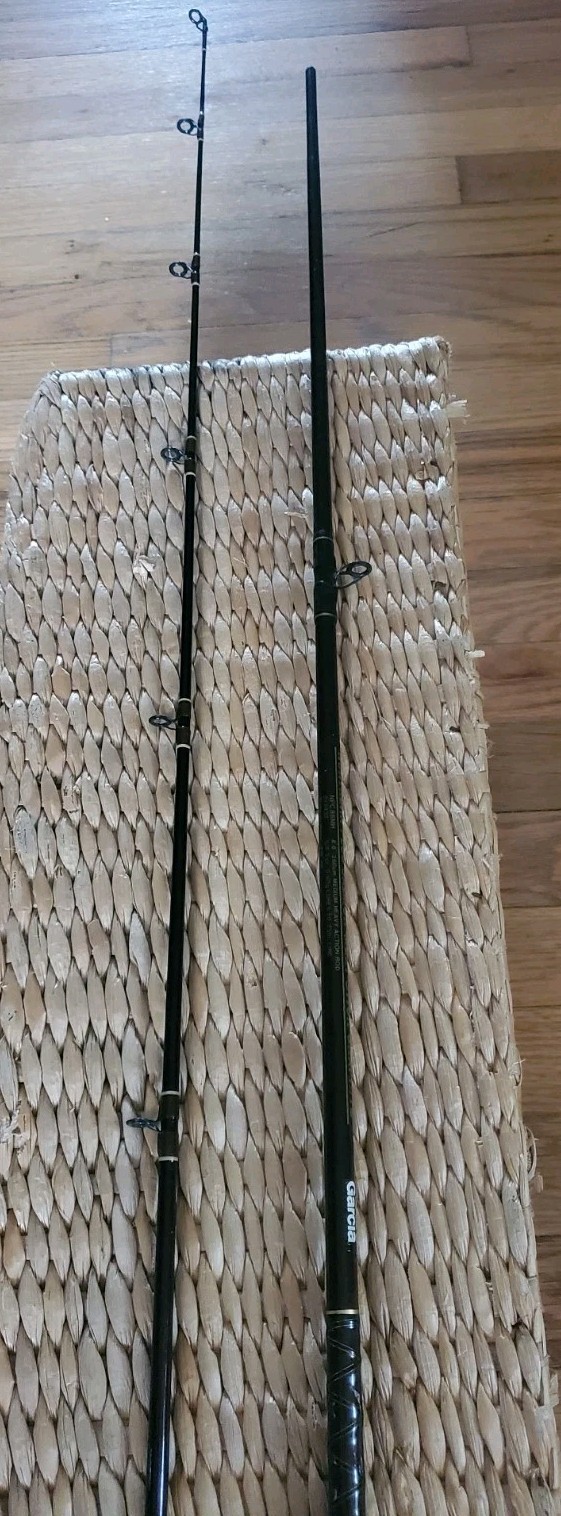 Near Mint Abu Garcia Northern Plus Five Pounder 7’6″ 2pc 6-17lb Med Spining Rod