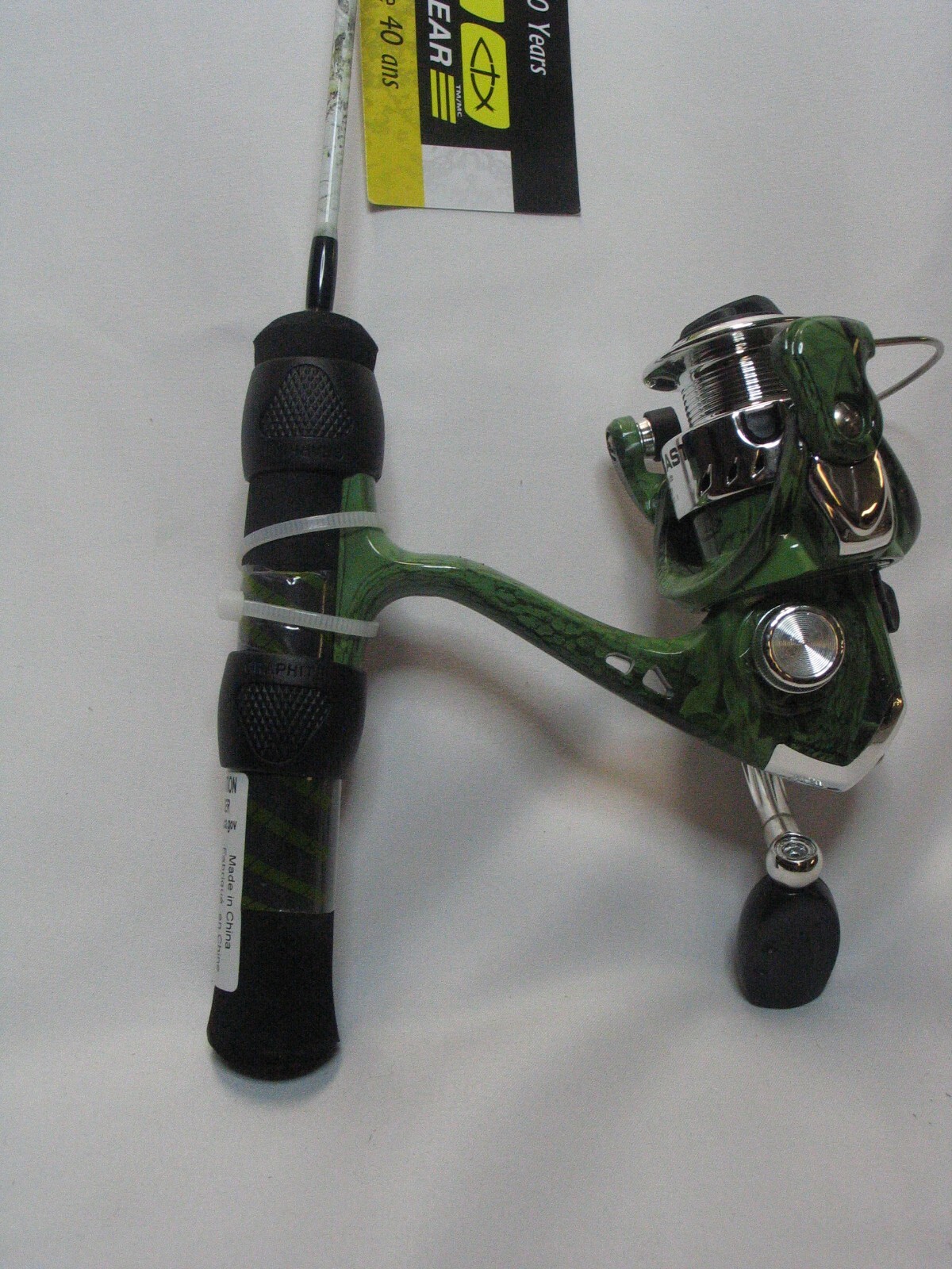 HT Fish Hunter 24MD W/2BB Reel