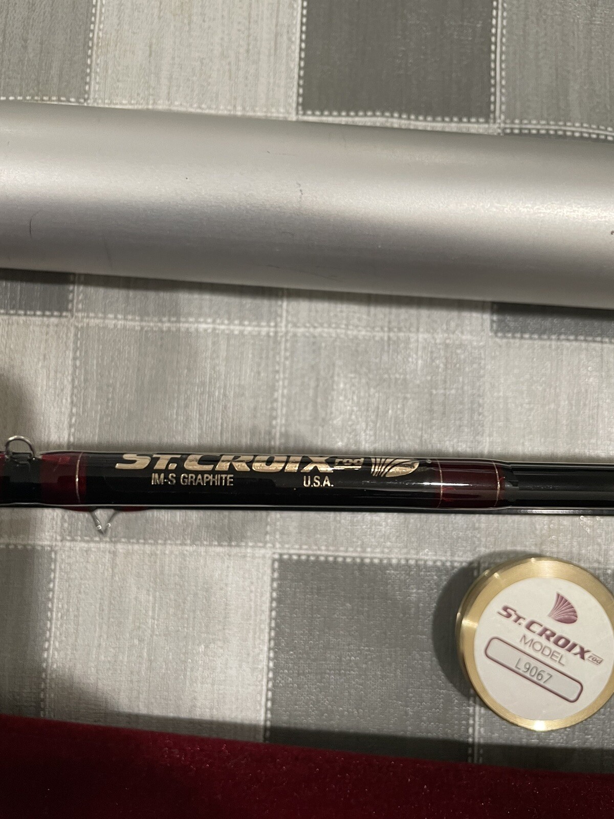 St. Croix Legend L9067 IM-S Graphite Fly Rod 9 Ft Wt 6/7 Cloth And Aluminum CASE