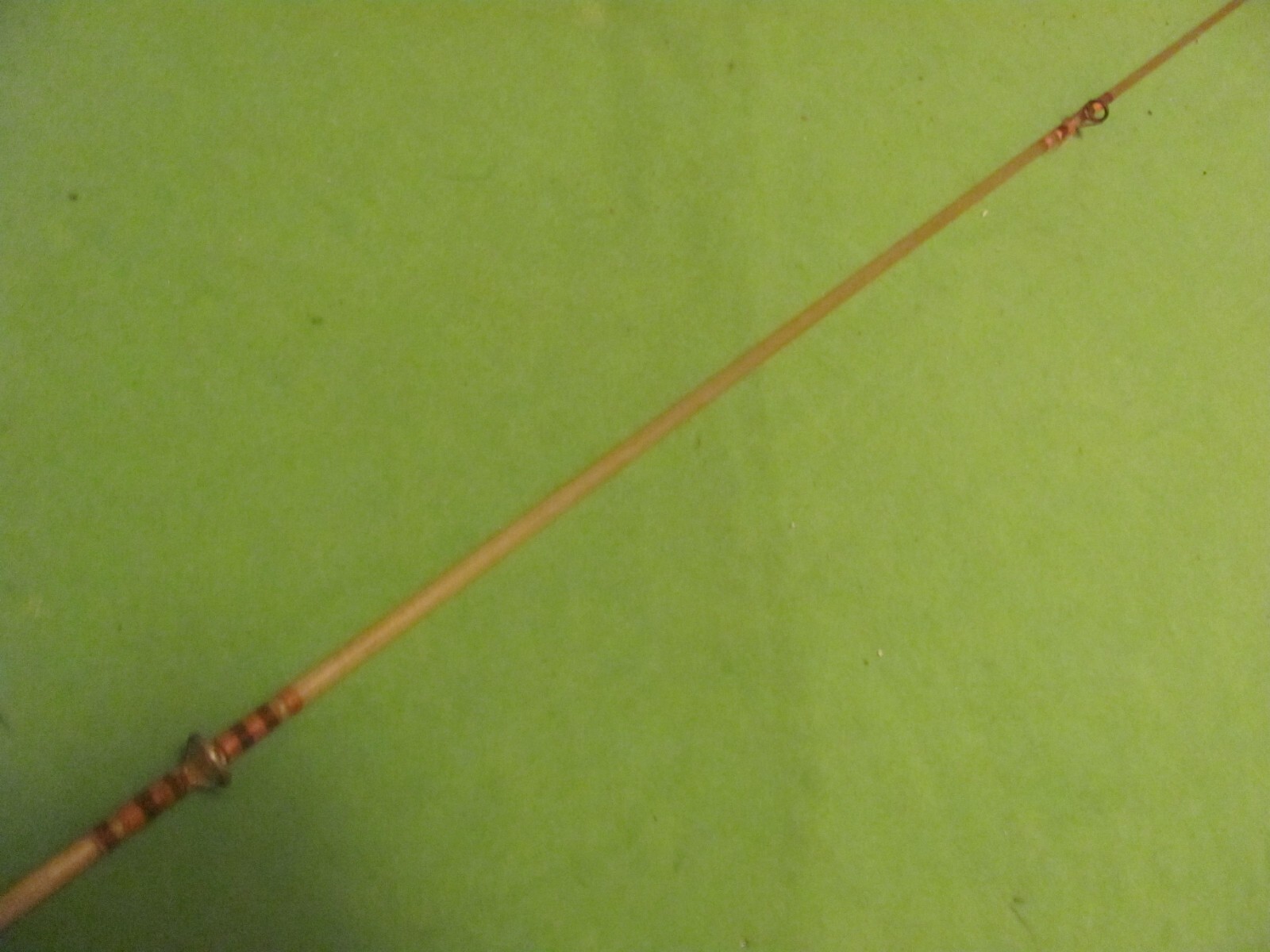 Vintage PHANTOM BANTAM SCS56 5′ 6″ 1-Piece Solid Fiberglass Casting Rod.