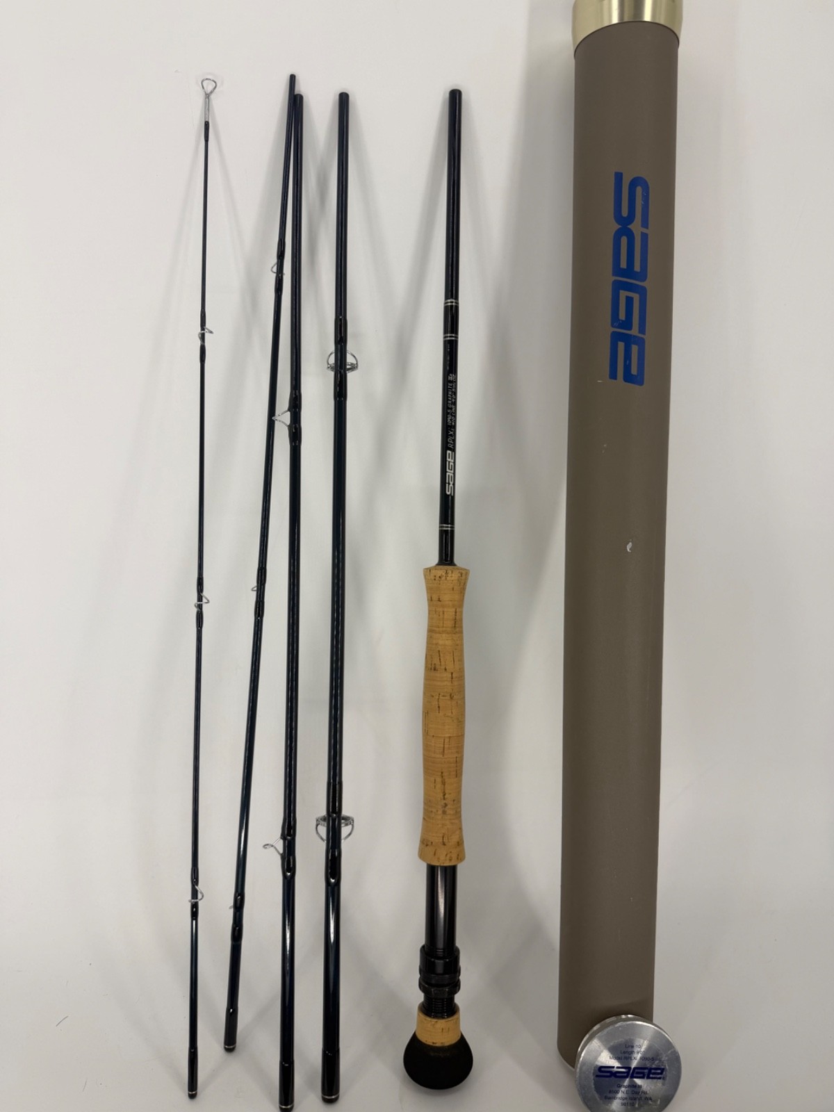 Sage Graphite III RPLXi1090-5 9’ 10wt Fly Rod w/ Tube & Sock