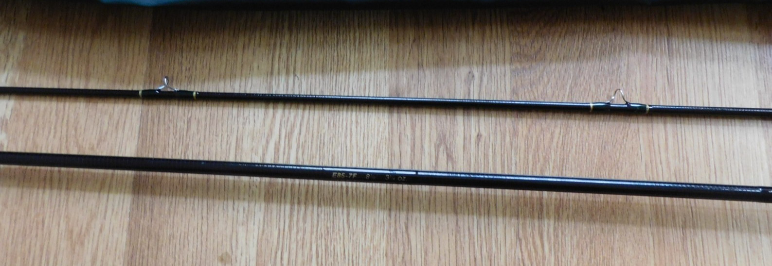 Fenwick Eagle Graphite 2 Piece 8′ 6″ Fly Rod 3 1/4oz 7wt W/ Sock & Tube E85 7F