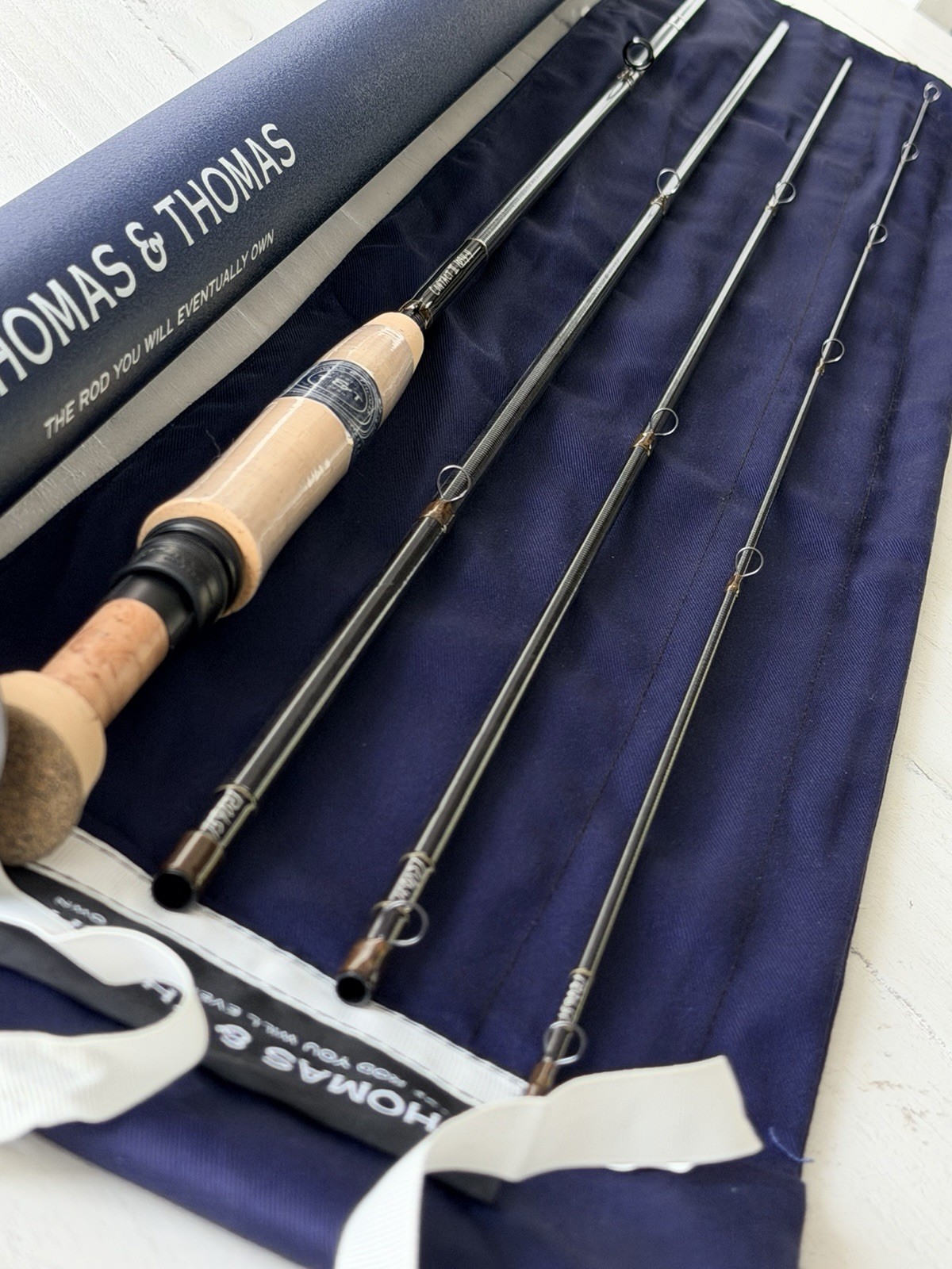 ** BEAUTIFUL**🔥 Thomas & Thomas CONTACT II 4wt 10’9”in~4pc Fly Rod!!🔥~NEW~🔥