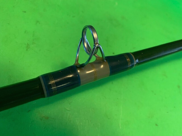 CUSTOM BUILT SABRE 6 FOOT 6 INCH 10 TO 30 POUND RATED CONVENTIONAL FISHING ROD