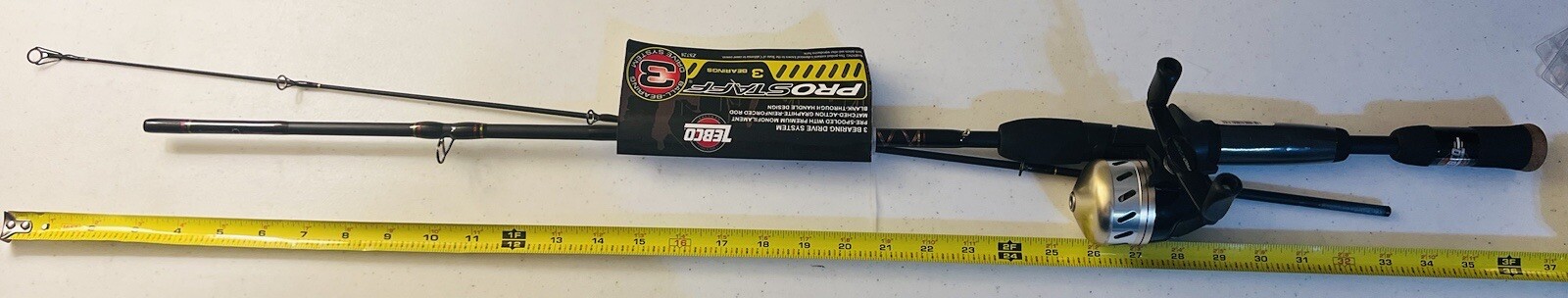 Vtg Zebco Pro Staff Spinning Fishing Rod & Spincast Combo 2 Piece Rod 6′ M