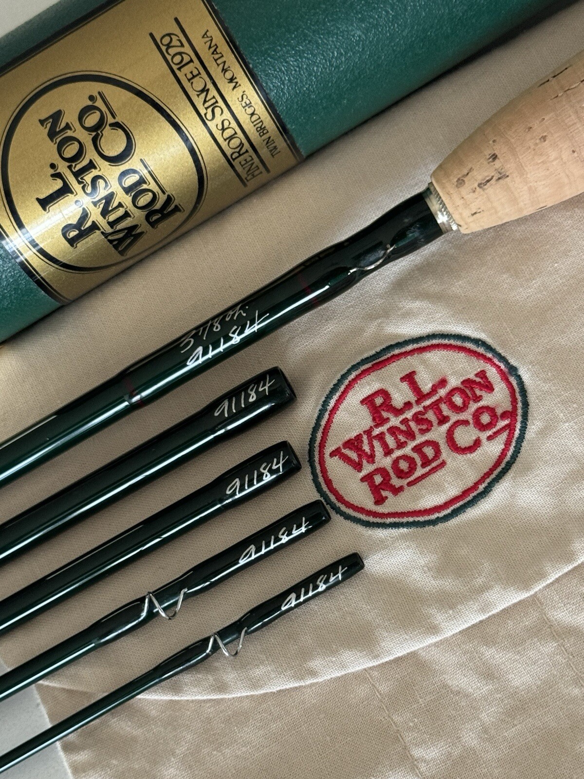 **BEAUTIFUL** 🔥 ~RARE~ RL WINSTON LT 3wt. 8’9”in ~5 Piece~ TRAVEL FlyRod!! 🔥