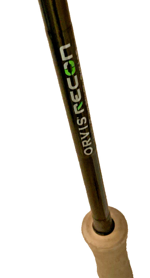 New Orvis Recon Saltwater Fly Fishing Rod 9 Feet 8 WT 4 Pieces with Bag & Case