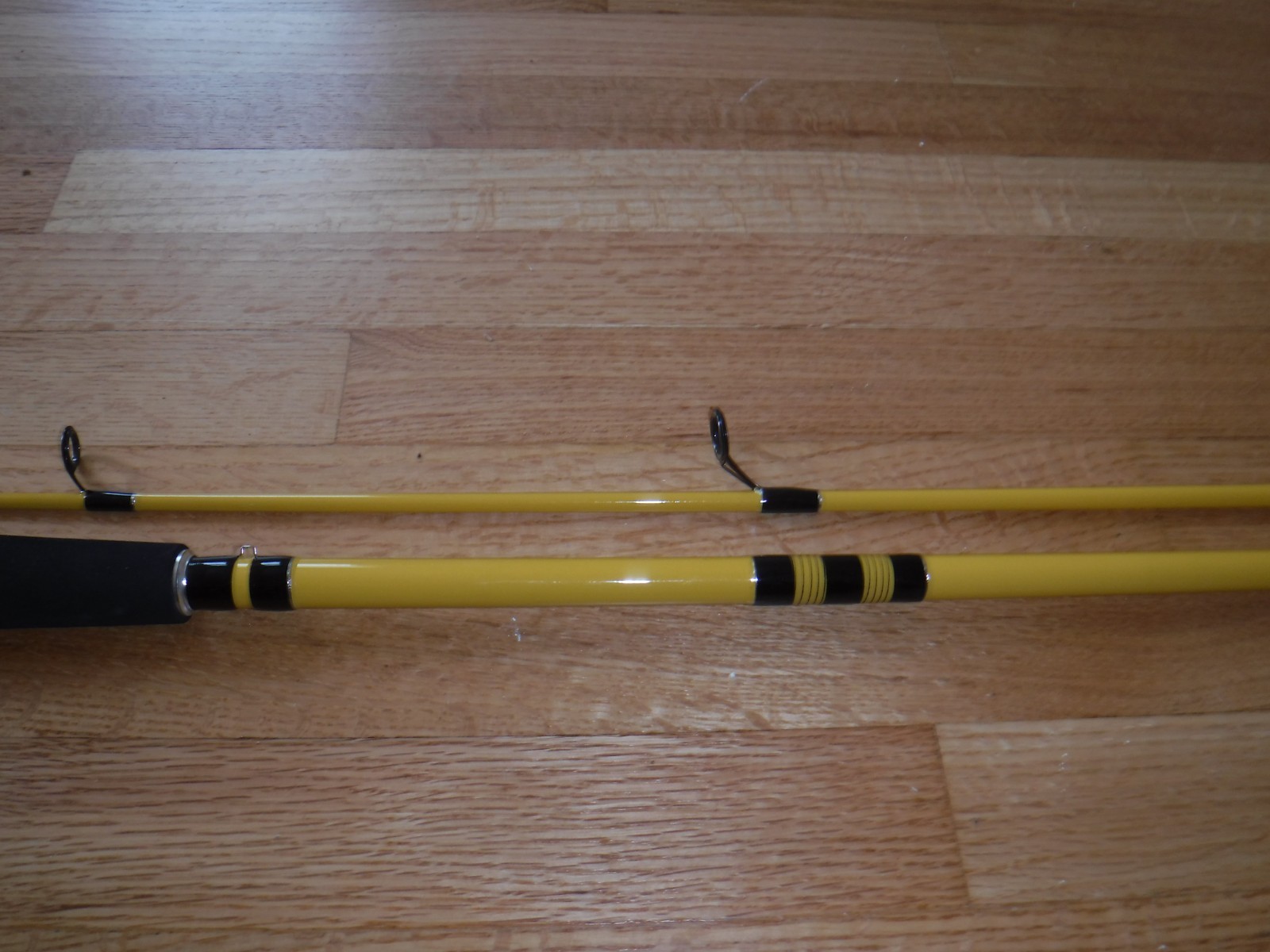 EAGLE CLAW “WATER EAGLE” WE200-8′ SPINNING MED HY Line 10-25 lbs Lure 1/3-3 oz