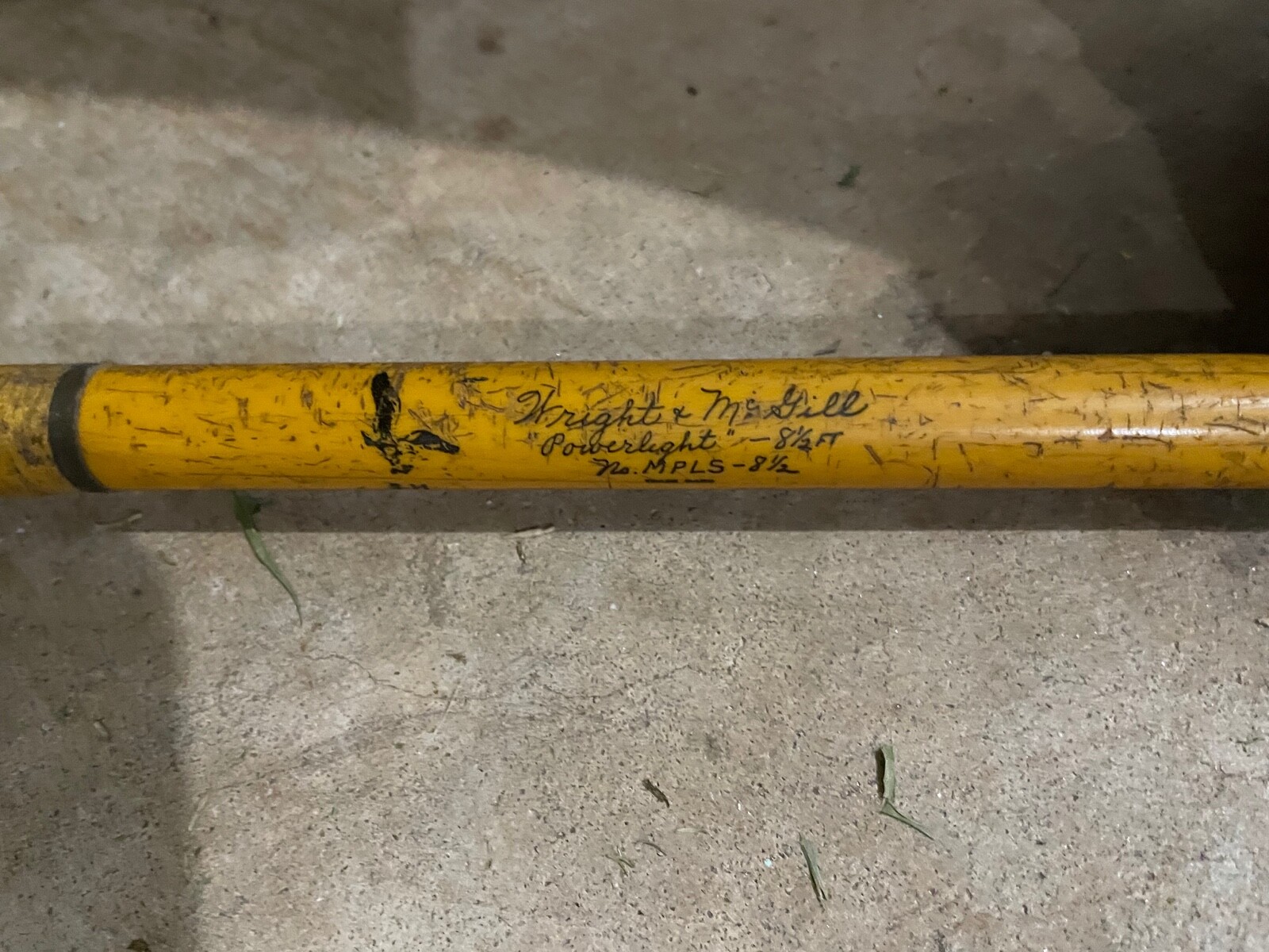 Vintage Eagle Claw Wright & McGill Powerlight MPLS 8 1/2ft 2 pc spinning Rod