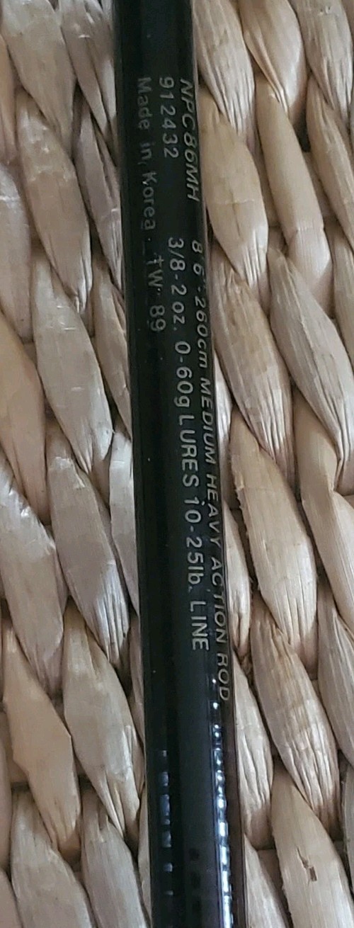Near Mint Abu Garcia Northern Plus Five Pounder 7’6″ 2pc 6-17lb Med Spining Rod