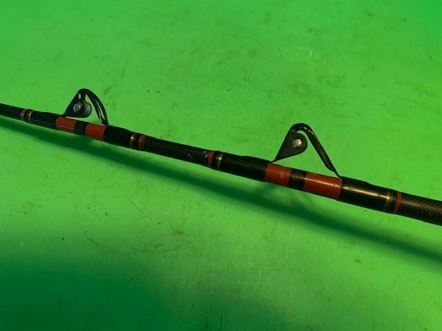 KUNNAN HOT RAIL SPIRALTECH GRAPHITE 5 FOOT 6 INCH 50 TO 130# RATED FISHING ROD