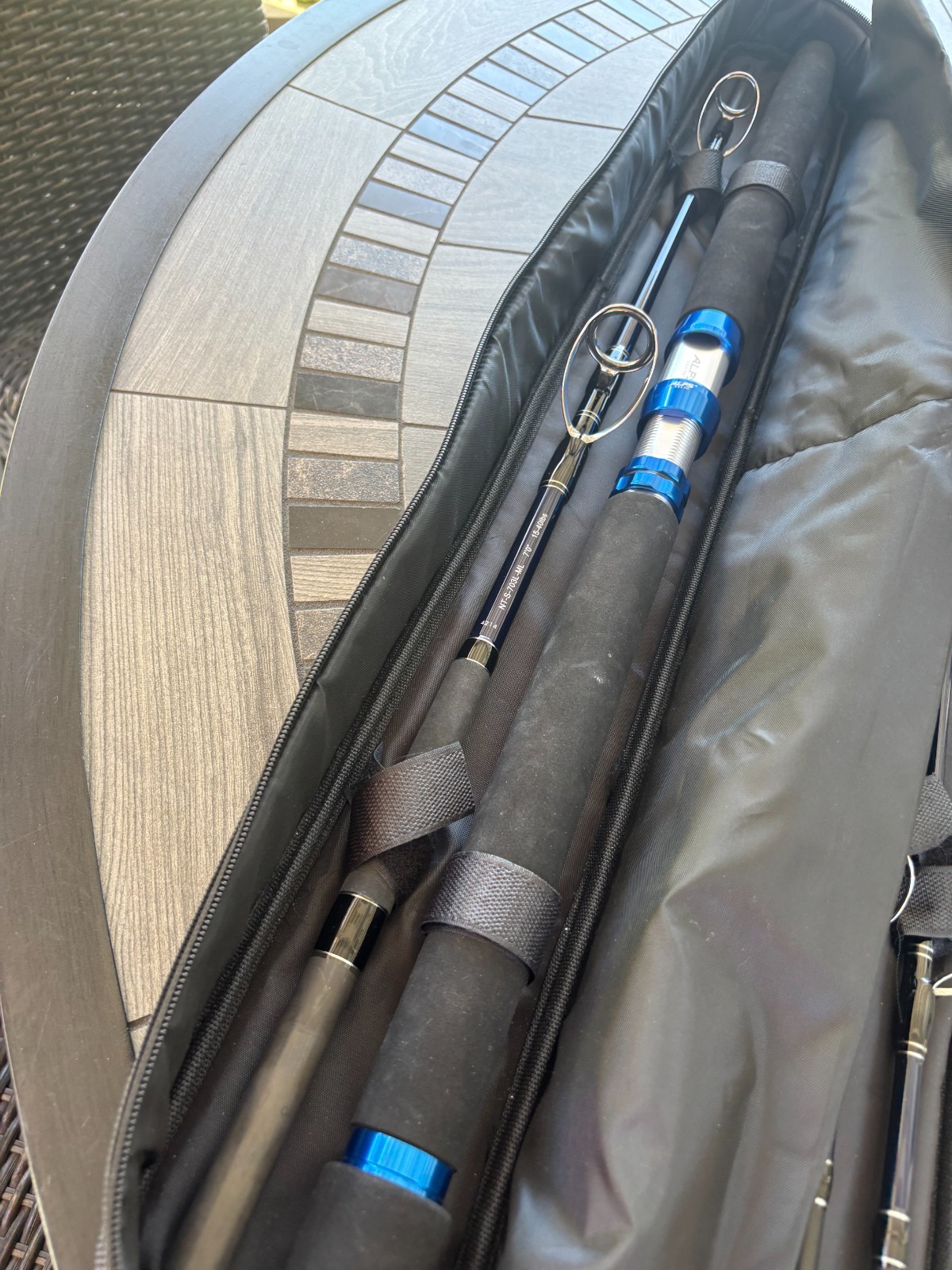 Okuma Nomad Travel Fishing Rod Spinning 3Pc Two Tips 7′ 0″ NT-S-703 L-ML 15-40