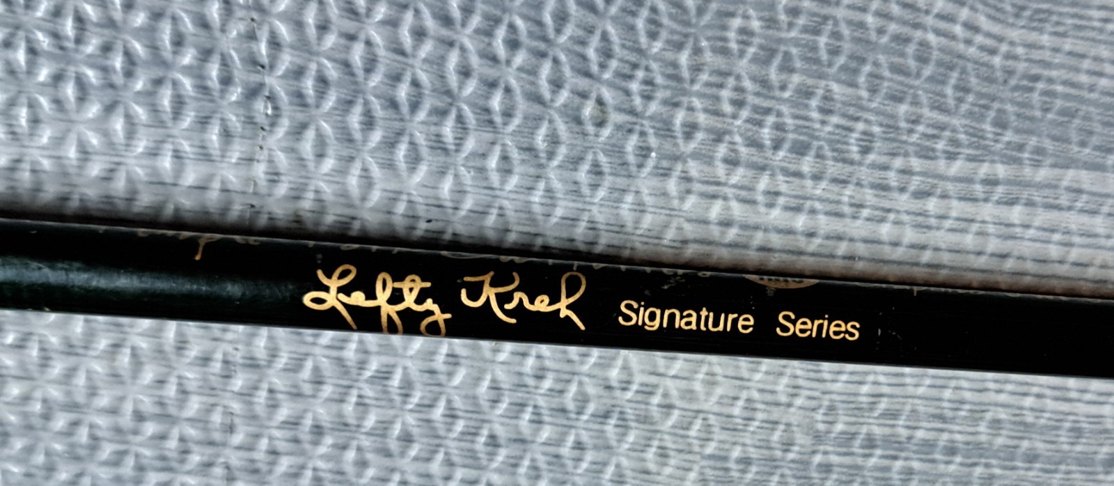Temple Fork Outfitters IM6 Graphite Lefty Kreh Fly Rod 2pc, 9ft 9wt Case & tube