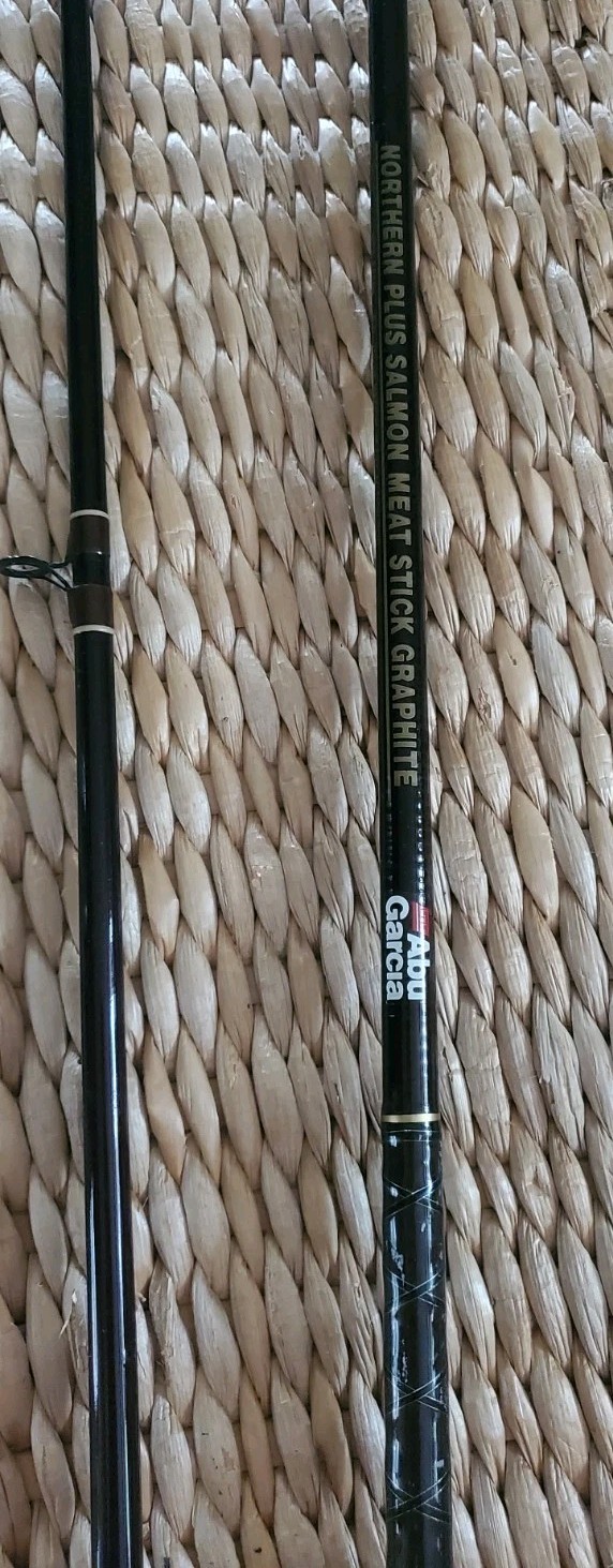 Near Mint Abu Garcia Northern Plus Five Pounder 7’6″ 2pc 6-17lb Med Spining Rod
