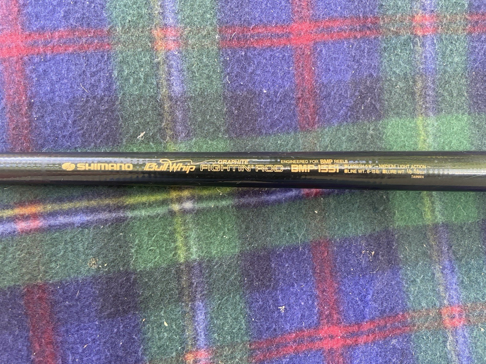 SUPER CLEAN SHIMANO BULLWHIP GRAPHITE FIGHTIN CASTING ROD 5’6″ BMP-1551 1 PIECE
