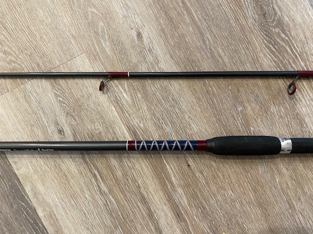 Zebco Sportfisher SP 6070 7′ 10-20 lb Line 1-4 oz. Lure Heavy Action Spin Rod
