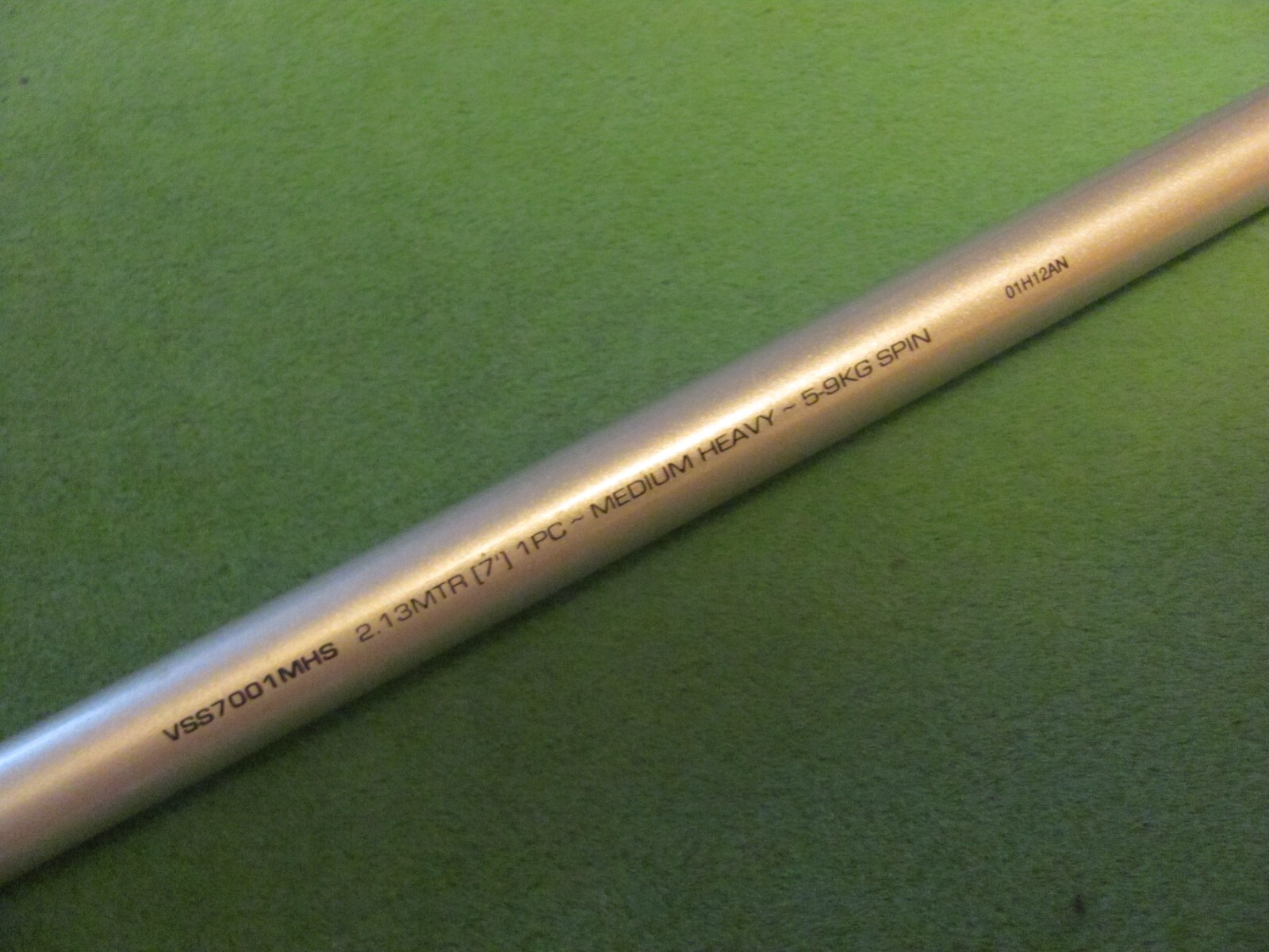 Abu Garcia Vanguard 40 Ton Graphite 7’0″ Med. Heavy Action Spinning 1-Piece Rod.