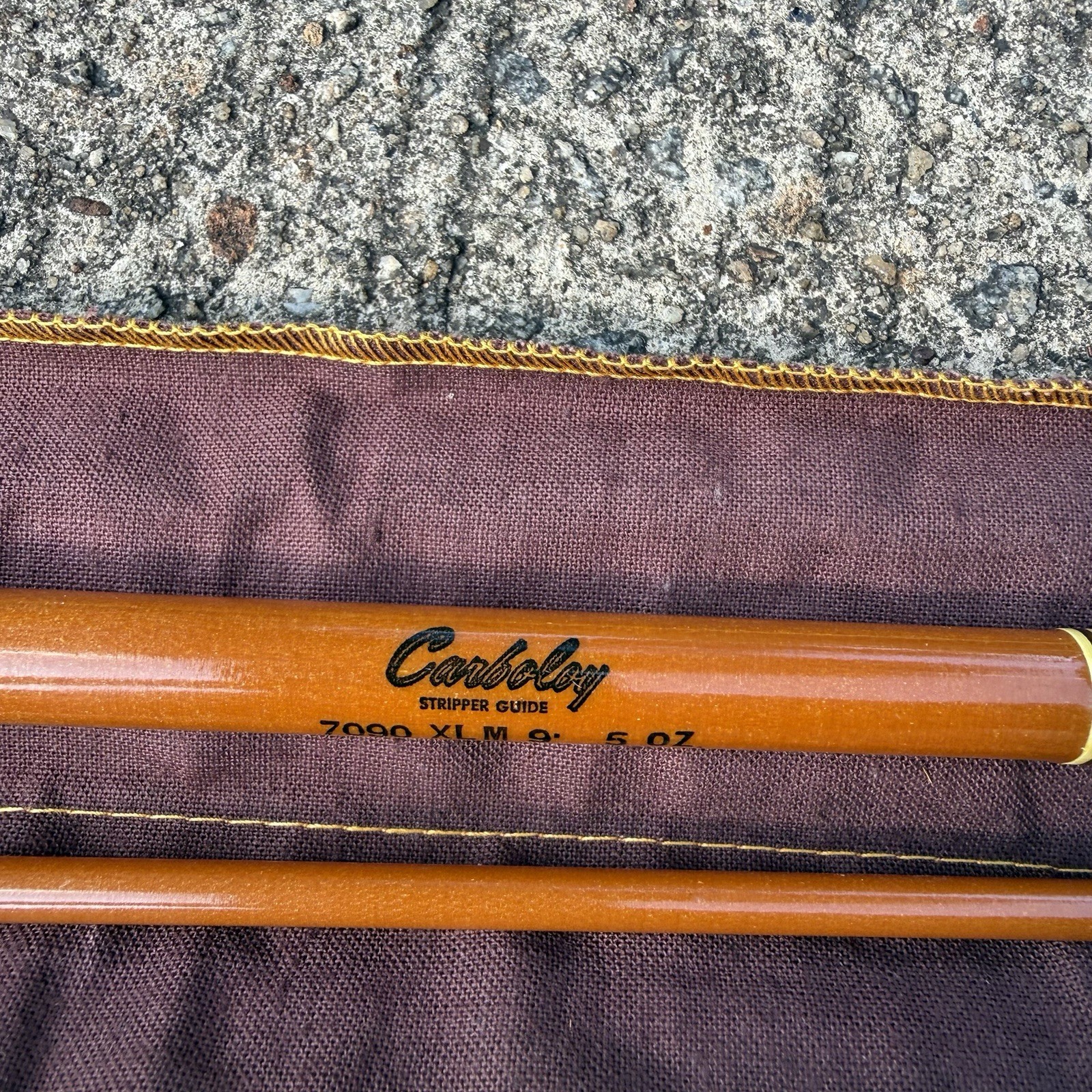 Vtg St. Croix 7090 XLM Fiberglass Fly Rod 9 Foot 2PC, 5oz, 9-10 Line Never Used