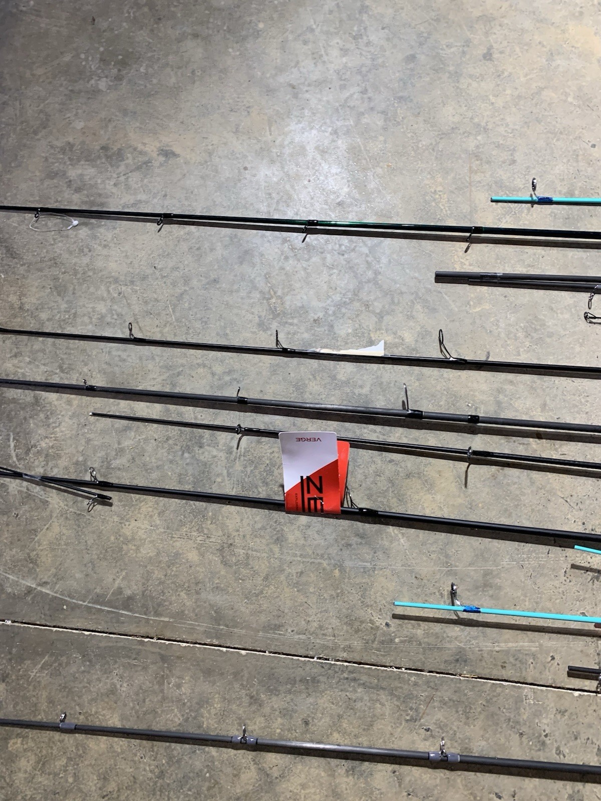 LOT OF 11 BASS PRO SHOP, Lews, Zebco FISHING RODS (BROKEN)