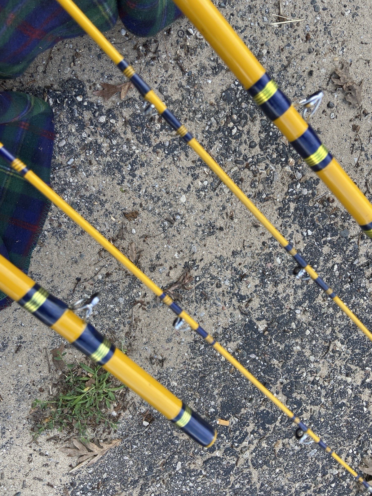 PAIR OF TRAVERSE BAY TACKLE 8’6″ TROLLING DOWNRIGGER SLAMMER RODS