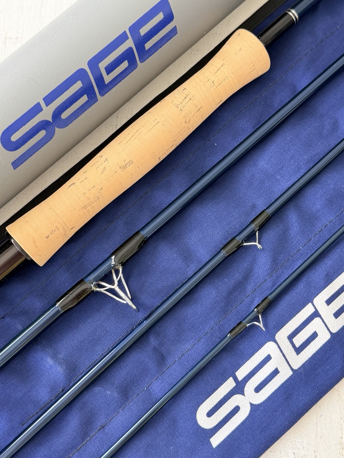 **BEAUTIFUL** 🔥 SAGE SALT Xi 2~ 8wt. 9’ft~4pc FlyRod!!🔥~LEGENDARY~🔥