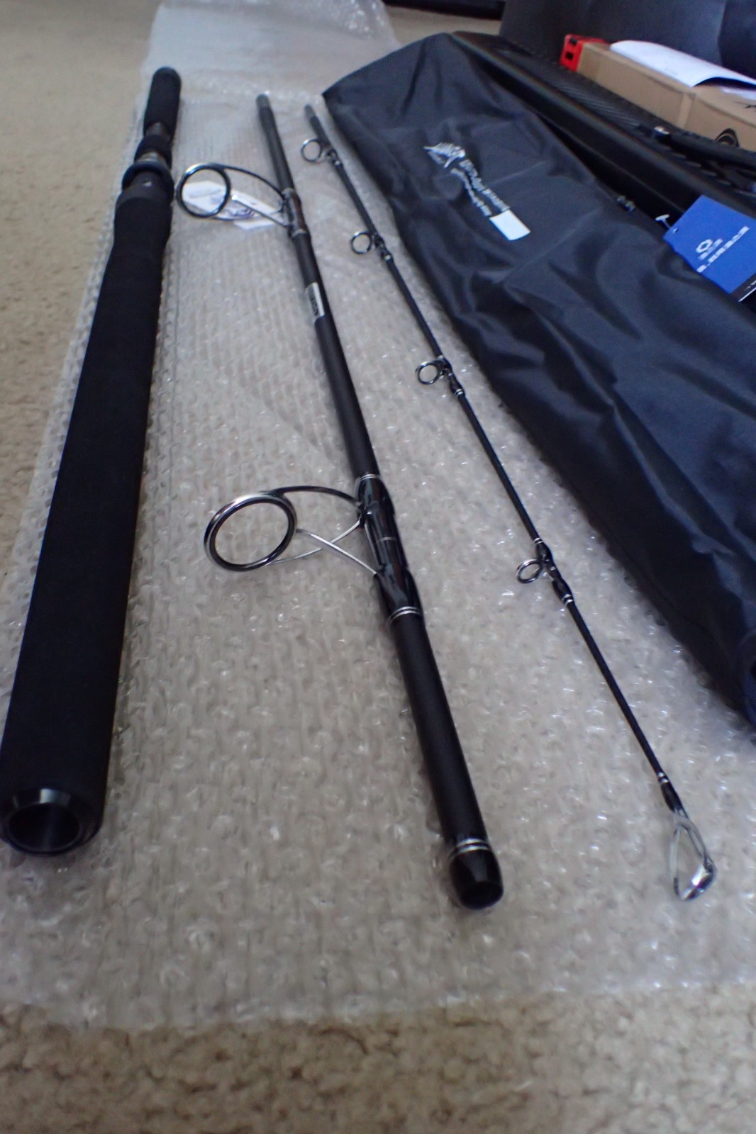 HAMACHI 9’6 XOS GT’n’Doggie Ultra Cast 10 – 20lb Japan SPIN fishing rod w / case