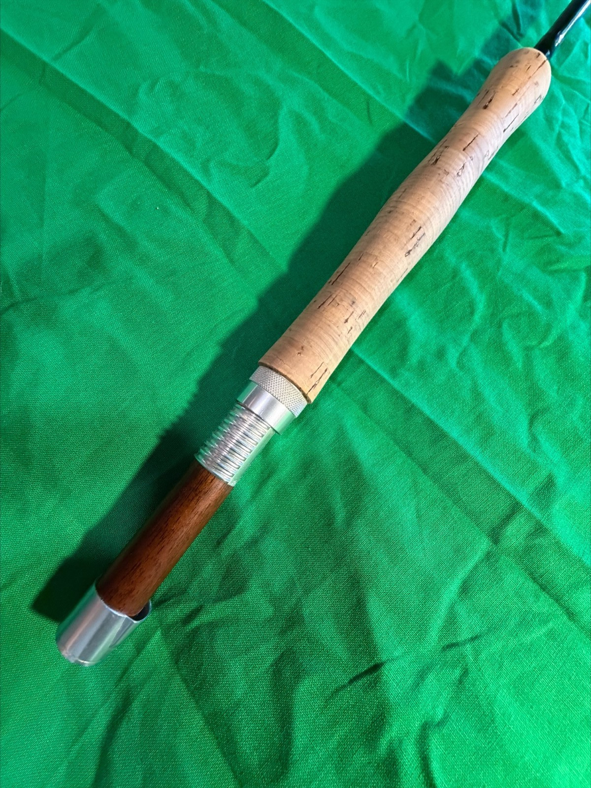 R.L. Winston IM6 9′ 8wt 3 3/8oz 2 Pc Fly Rod – Near Mint! #12719