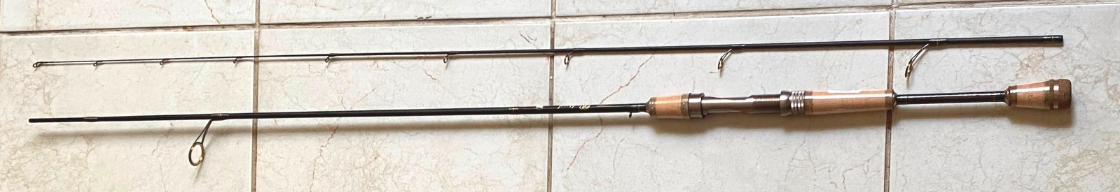 High modulus Graphite Trout Spin Rod – 2 section 7’0″ – Light Guides -New