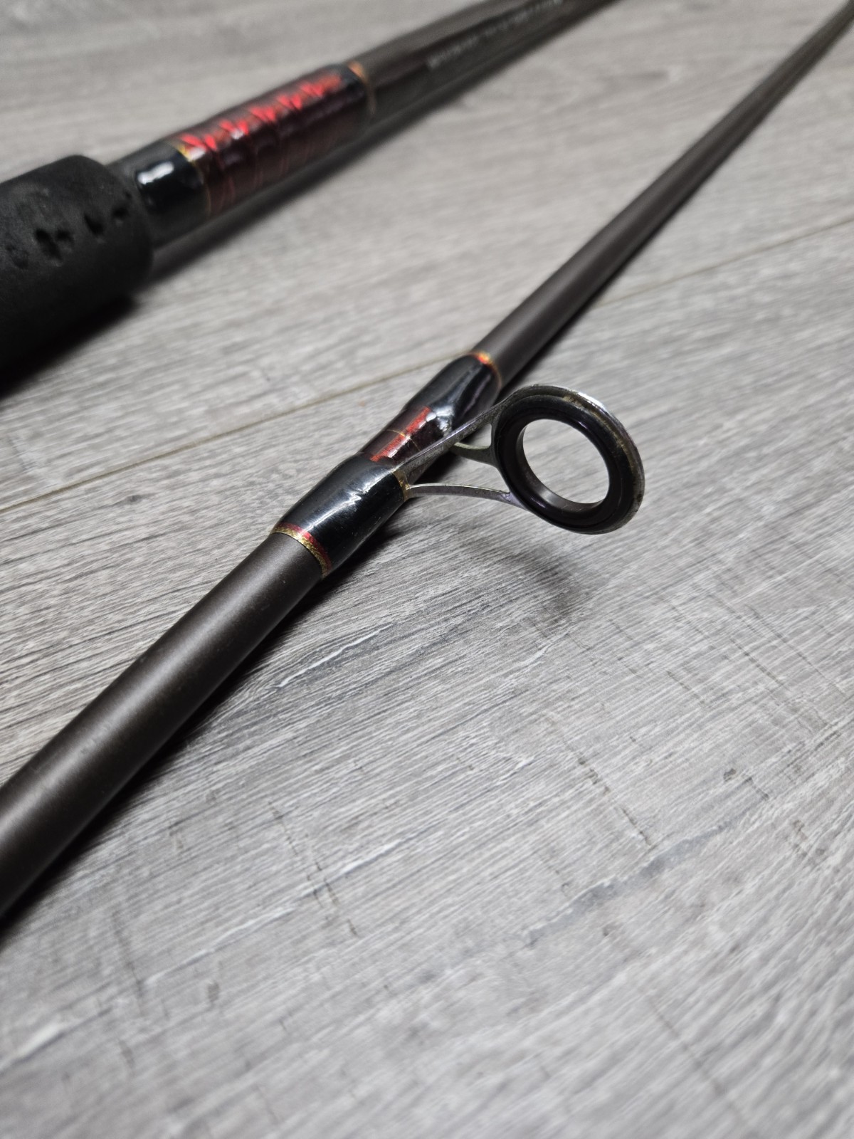 Daiwa Beefstick 8ft 2 Piece Rod 12-30 Lb Test S802MRS