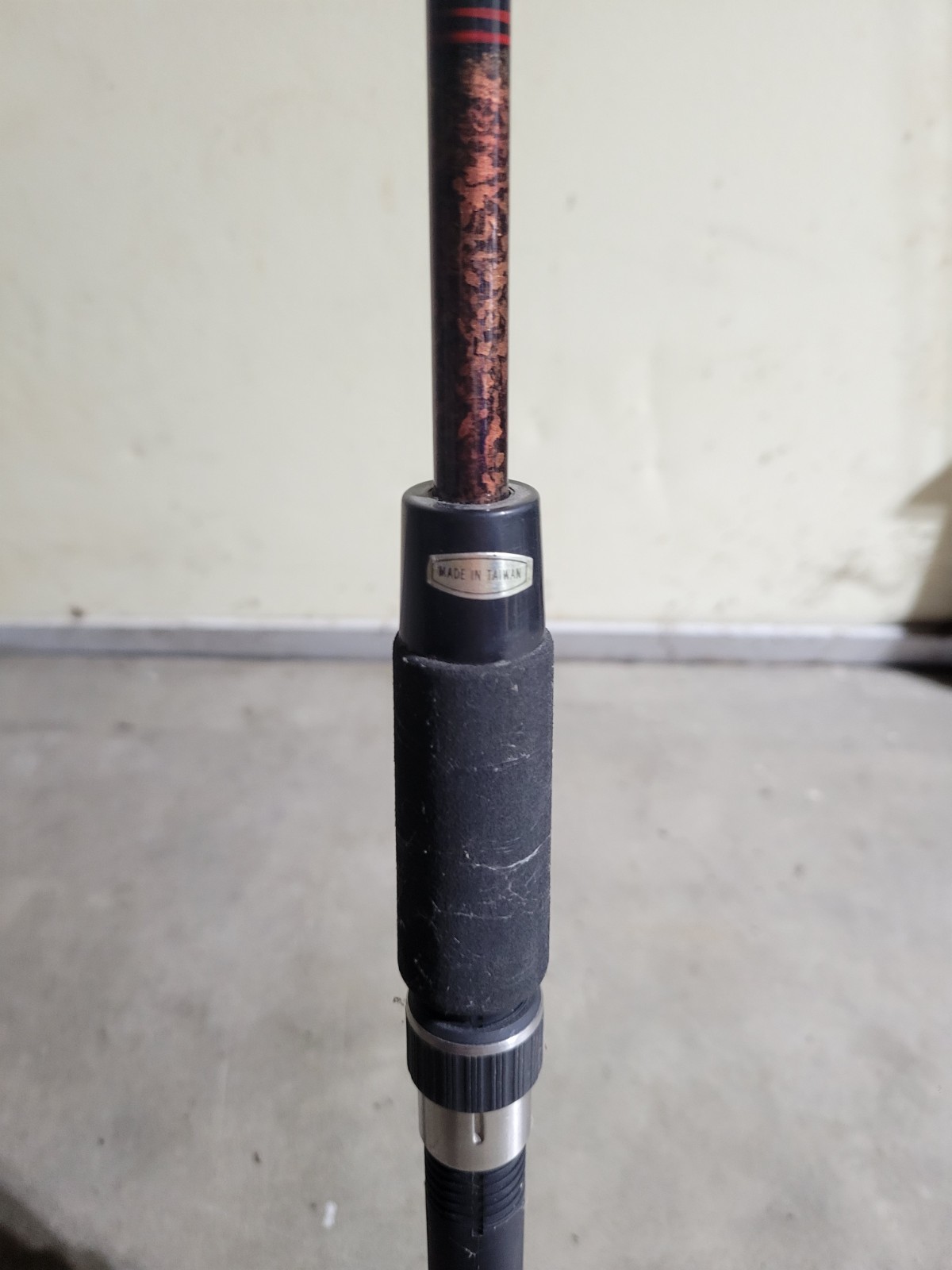 Pro-Glo Vintage Experimental Glow In The Dark Catfishing Rod